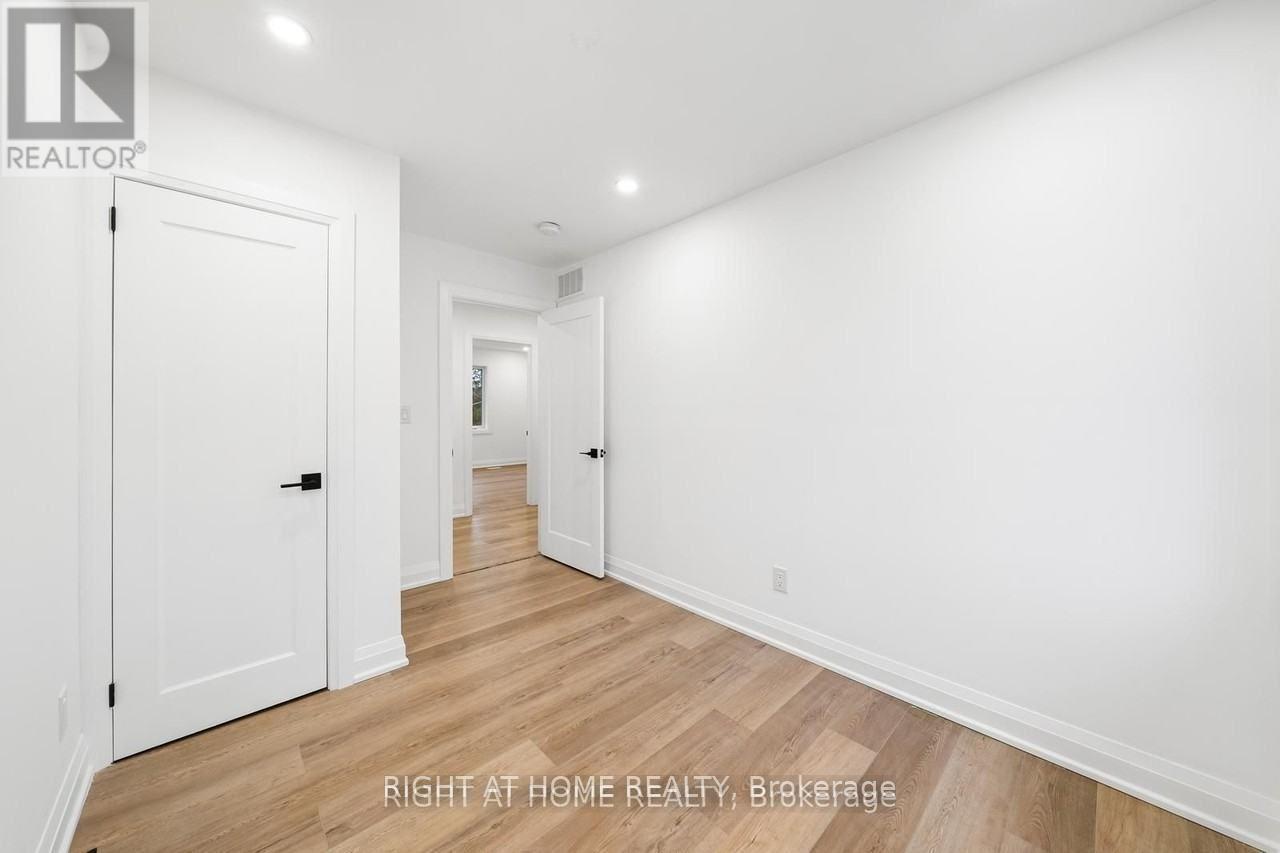 147 Forman Avenue, Toronto, Ontario  M4S 2R9 - Photo 17 - C14028978