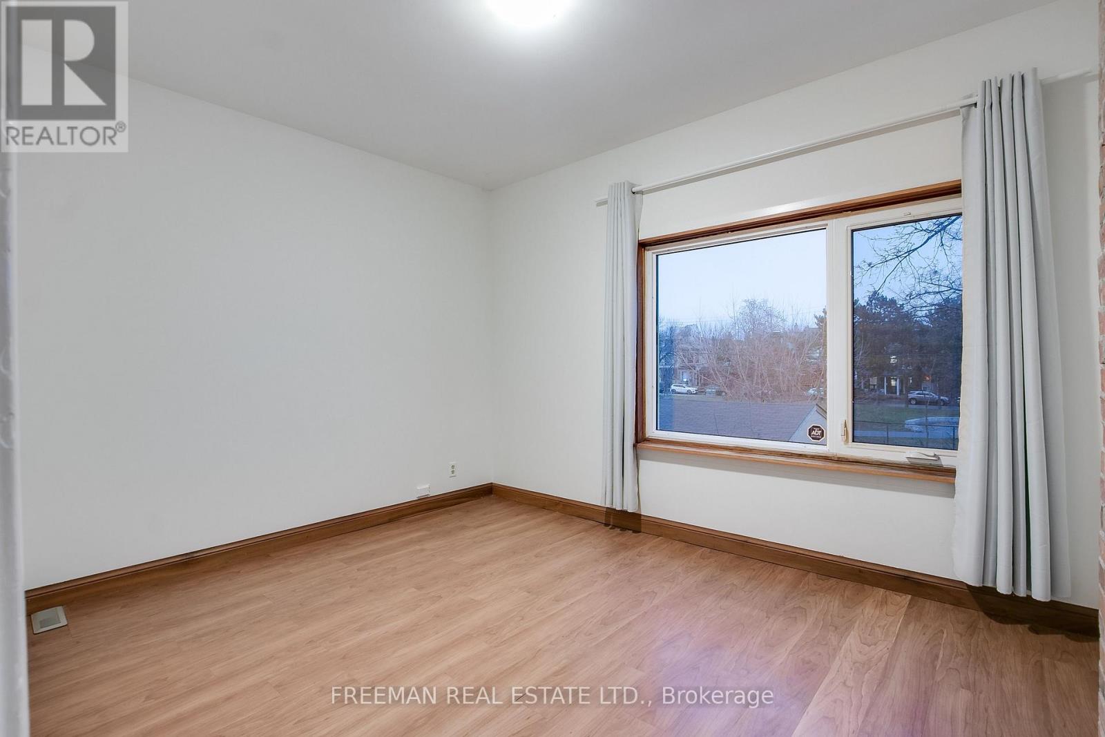 597 Palmerston Avenue, Toronto, Ontario  M6G 2P8 - Photo 22 - C14029020
