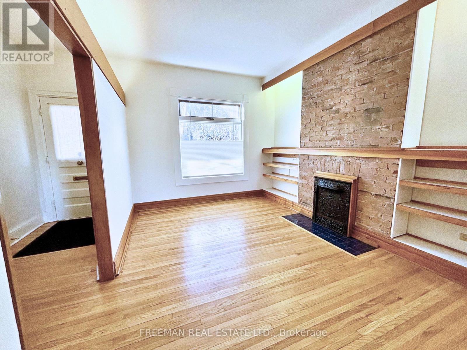 597 Palmerston Avenue, Toronto, Ontario  M6G 2P8 - Photo 5 - C14029020