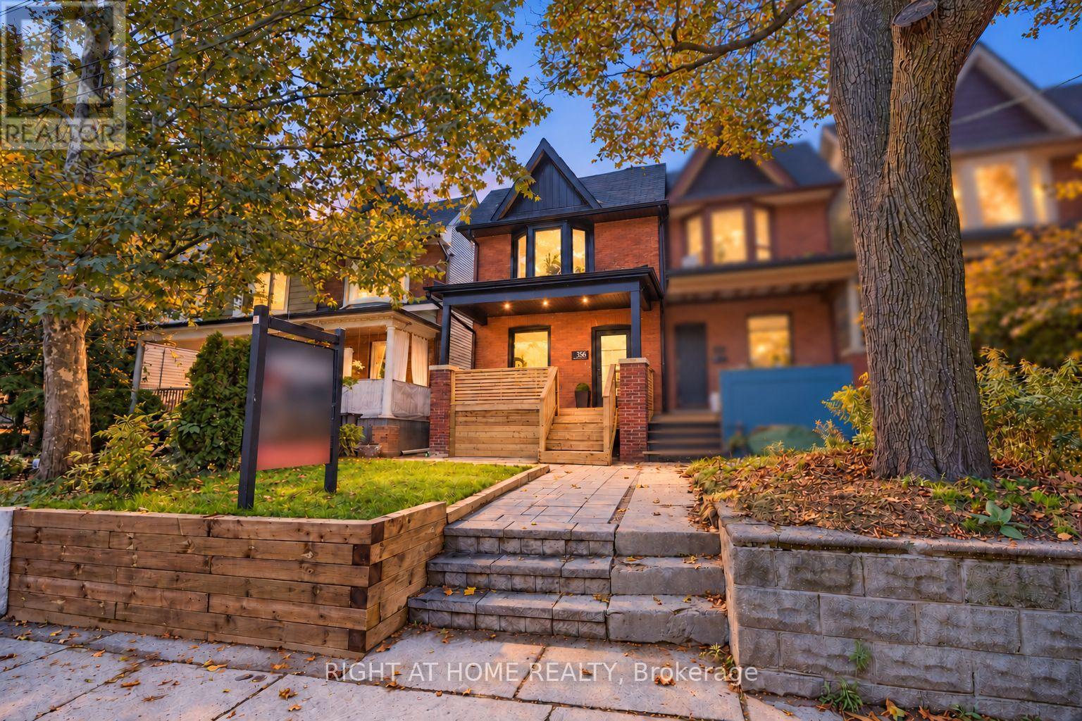 356 WOODFIELD ROAD, Toronto, Ontario
