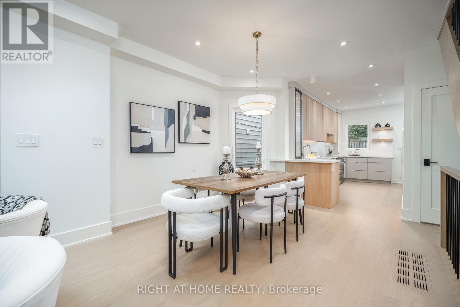 356 Woodfield Road, Toronto, Ontario  M4L 2X1 - Photo 10 - E14028918