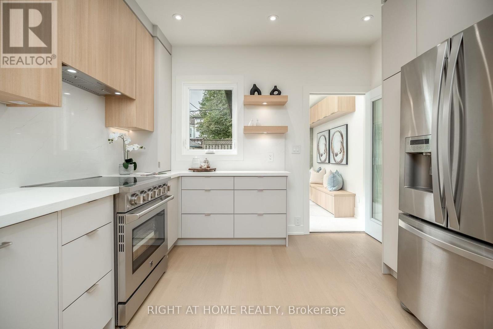 356 Woodfield Road, Toronto, Ontario  M4L 2X1 - Photo 16 - E14028918