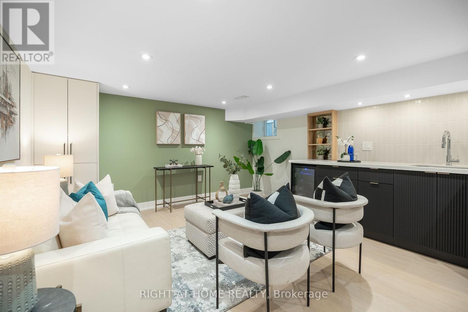 356 Woodfield Road, Toronto, Ontario  M4L 2X1 - Photo 32 - E14028918
