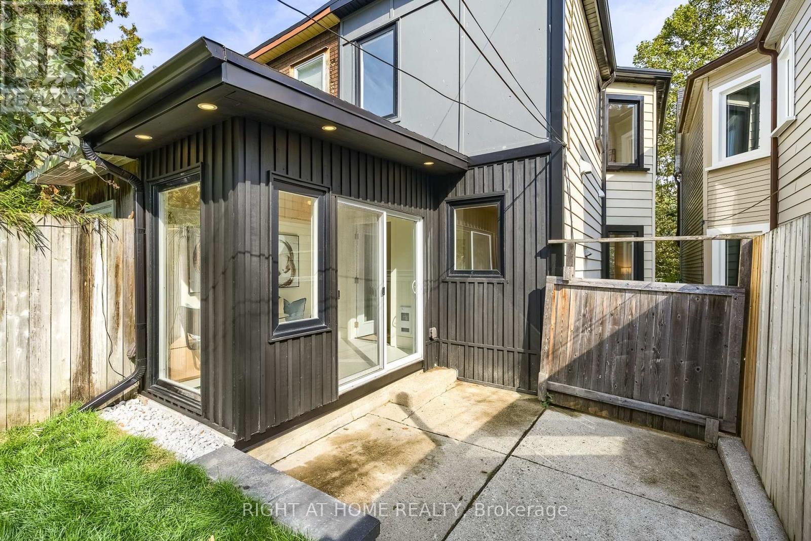 356 Woodfield Road, Toronto, Ontario  M4L 2X1 - Photo 41 - E14028918