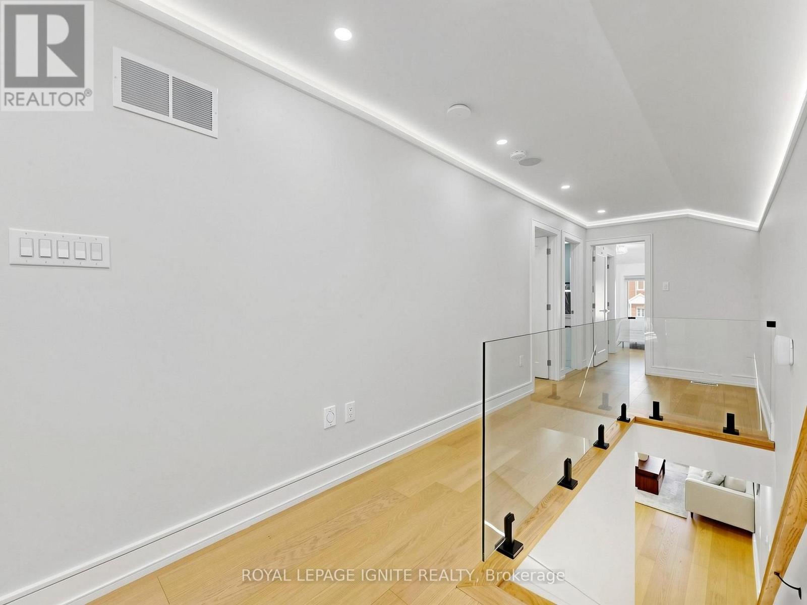 52a Robinson Avenue, Toronto, Ontario  M1L 3T1 - Photo 23 - E14028988