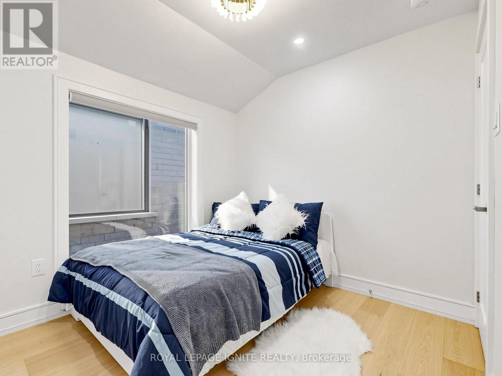 52a Robinson Avenue, Toronto, Ontario  M1L 3T1 - Photo 37 - E14028988