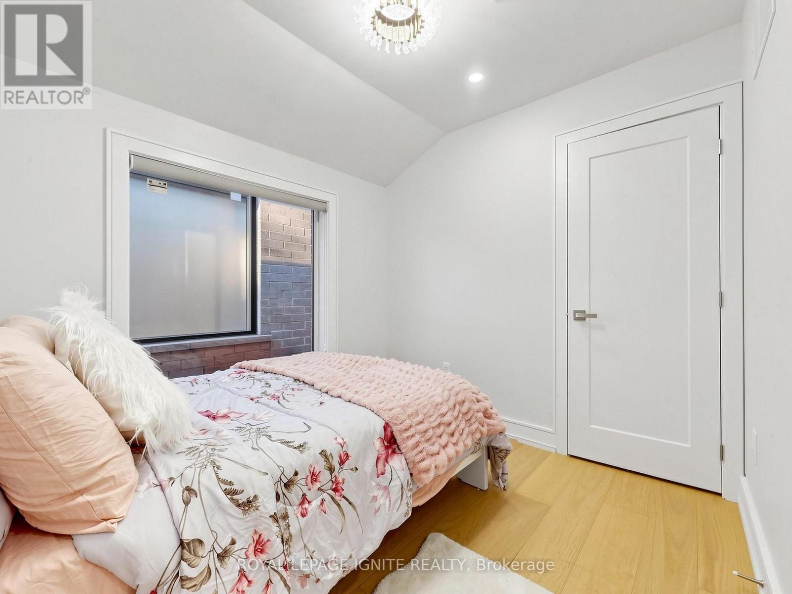 52a Robinson Avenue, Toronto, Ontario  M1L 3T1 - Photo 39 - E14028988