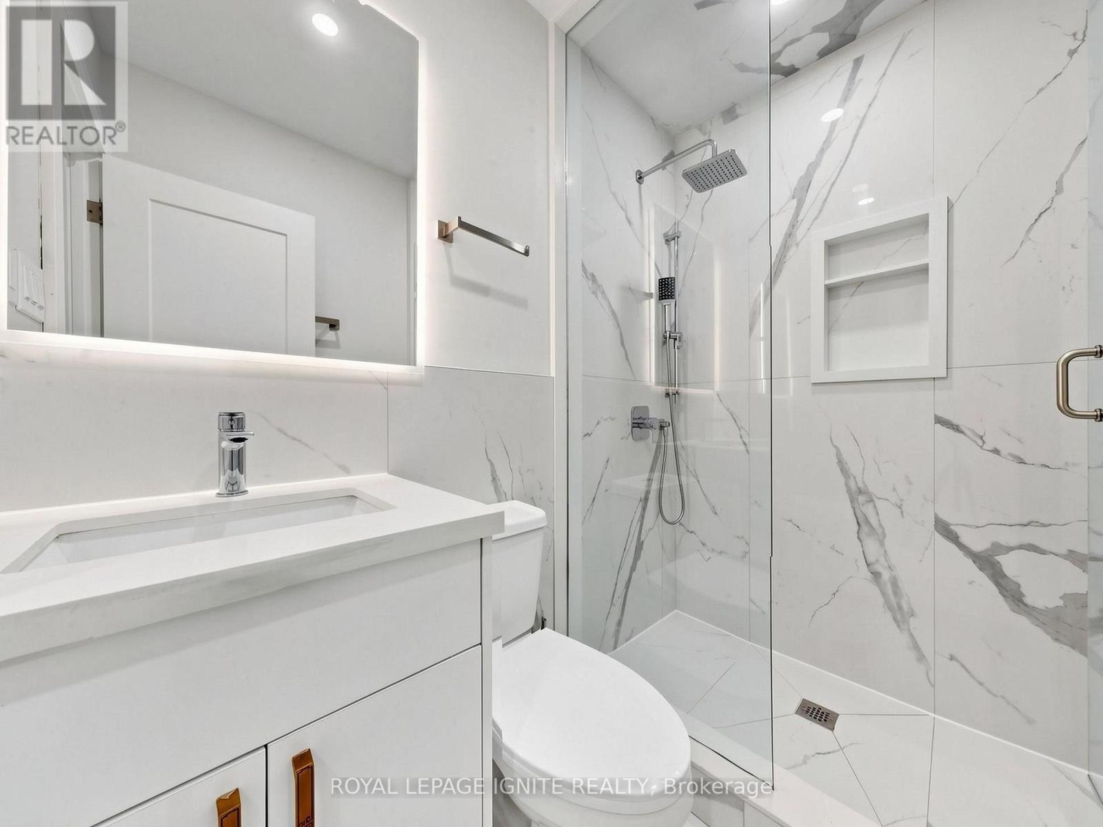 52a Robinson Avenue, Toronto, Ontario  M1L 3T1 - Photo 45 - E14028988