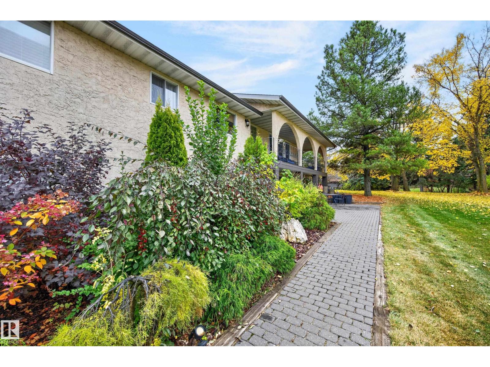 #253 52349 RGE ROAD 233