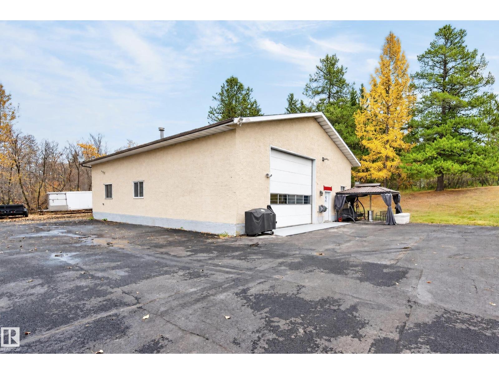 #253 52349 RGE ROAD 233