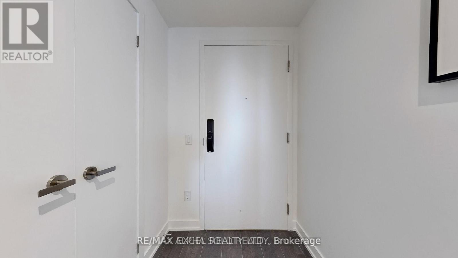 716 - 28 Ann Street, Mississauga, Ontario  L5G 0E1 - Photo 10 - W14028916