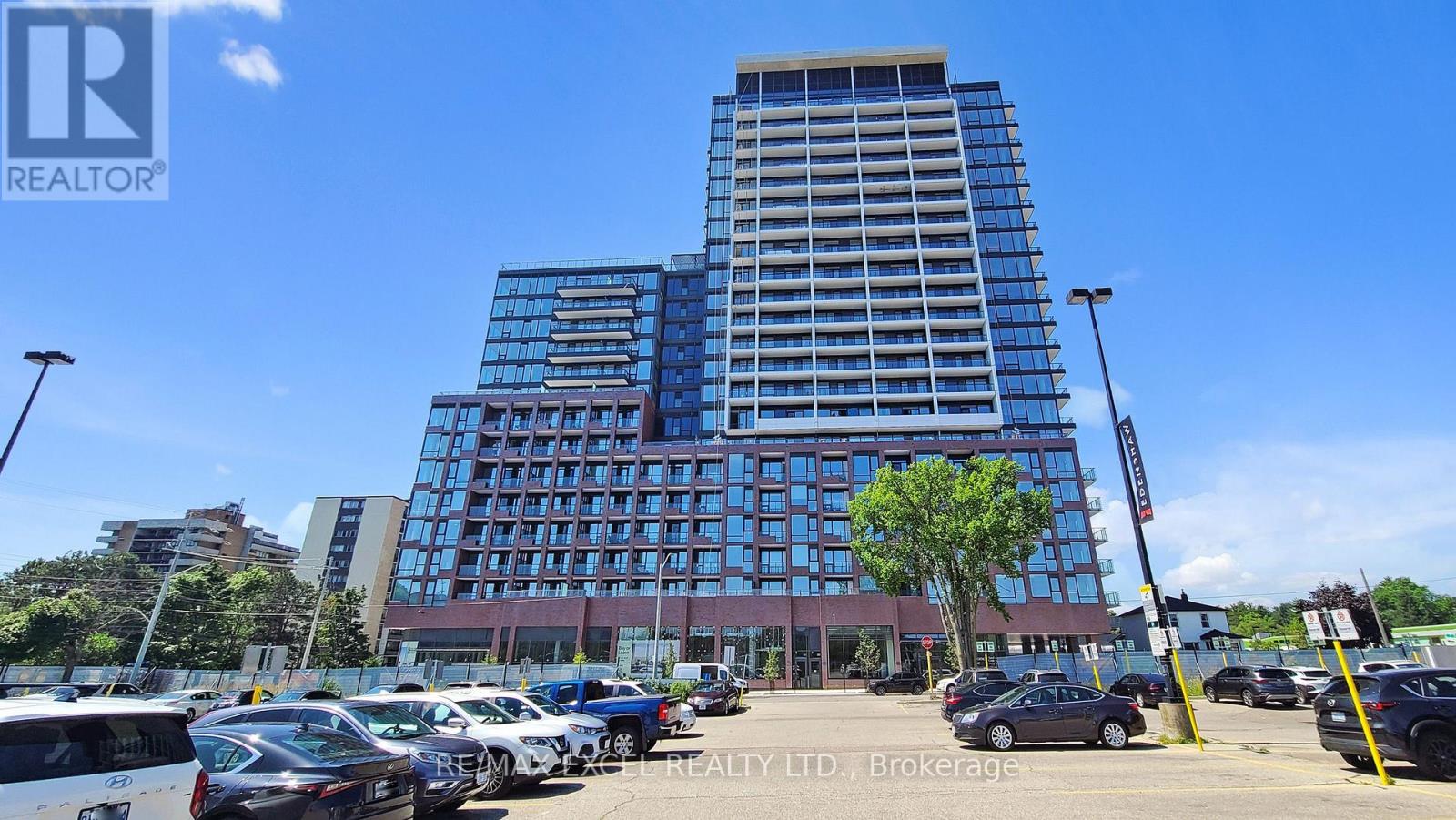 716 - 28 Ann Street, Mississauga, Ontario  L5G 0E1 - Photo 3 - W14028916