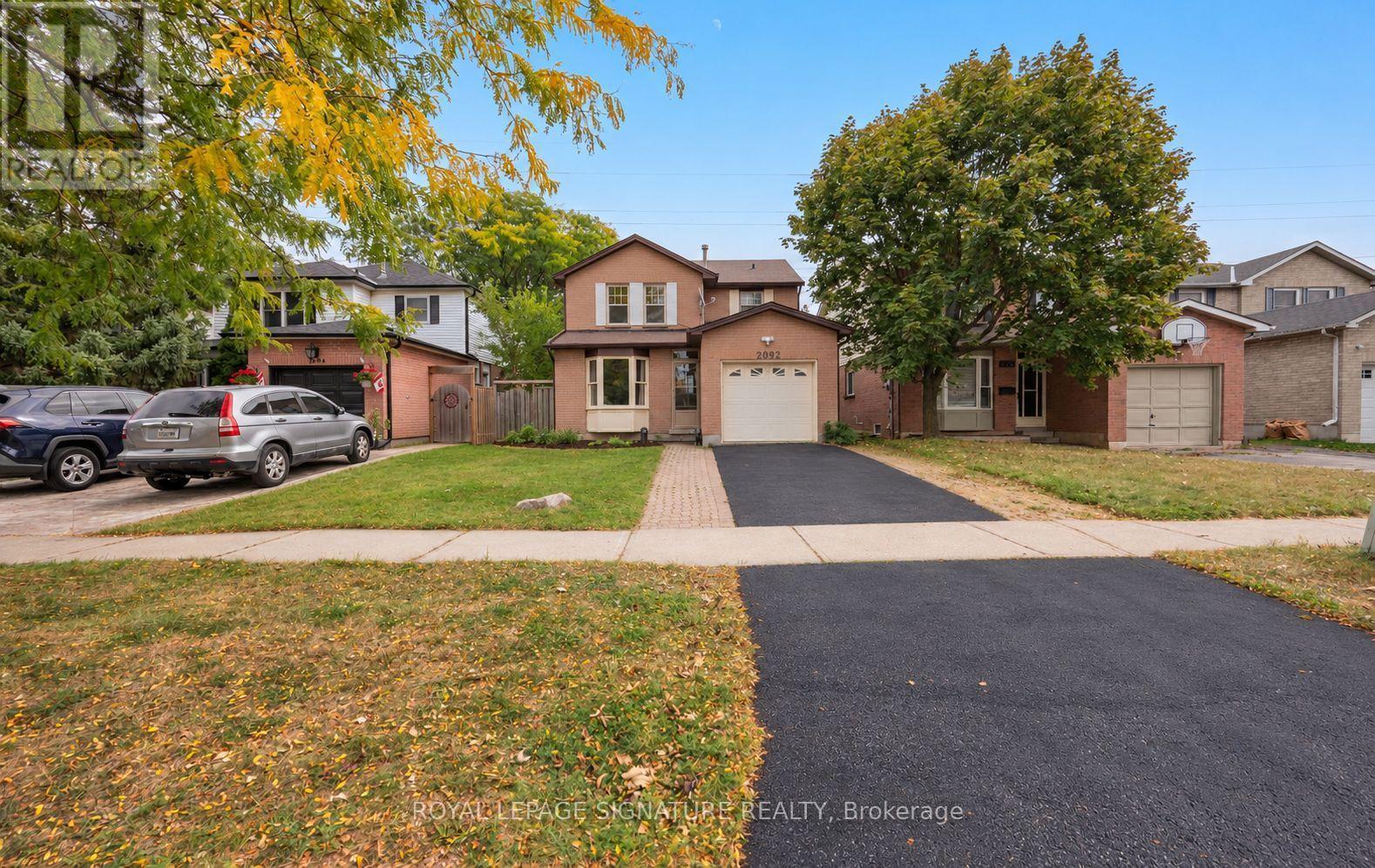2092 Hunt Crescent, Burlington, Ontario  L7M 2N9 - Photo 2 - W14028996