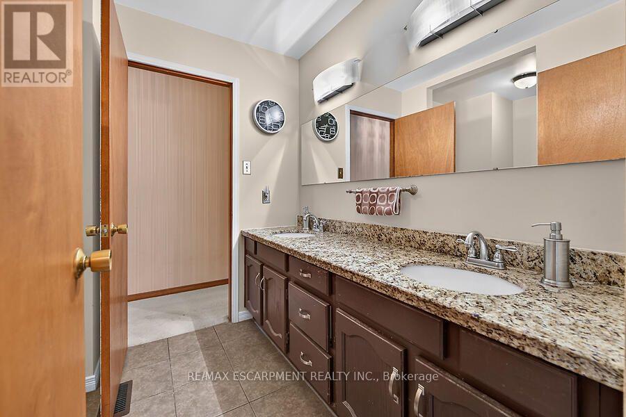 2 Karendale Crescent, Hamilton, Ontario  L8B 0Z6 - Photo 25 - X14028984