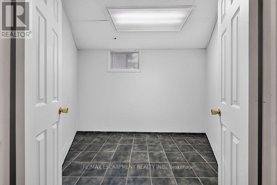 2 Karendale Crescent, Hamilton, Ontario  L8B 0Z6 - Photo 37 - X14028984