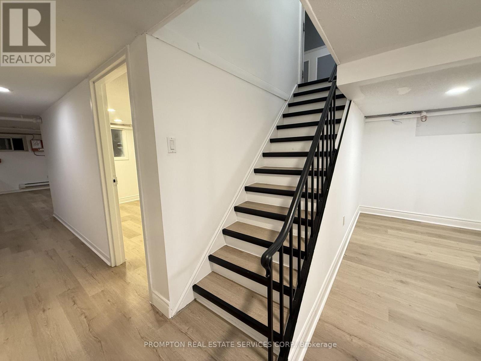 6 Kelso Street, Hamilton, Ontario  L9A 1C6 - Photo 10 - X14028998