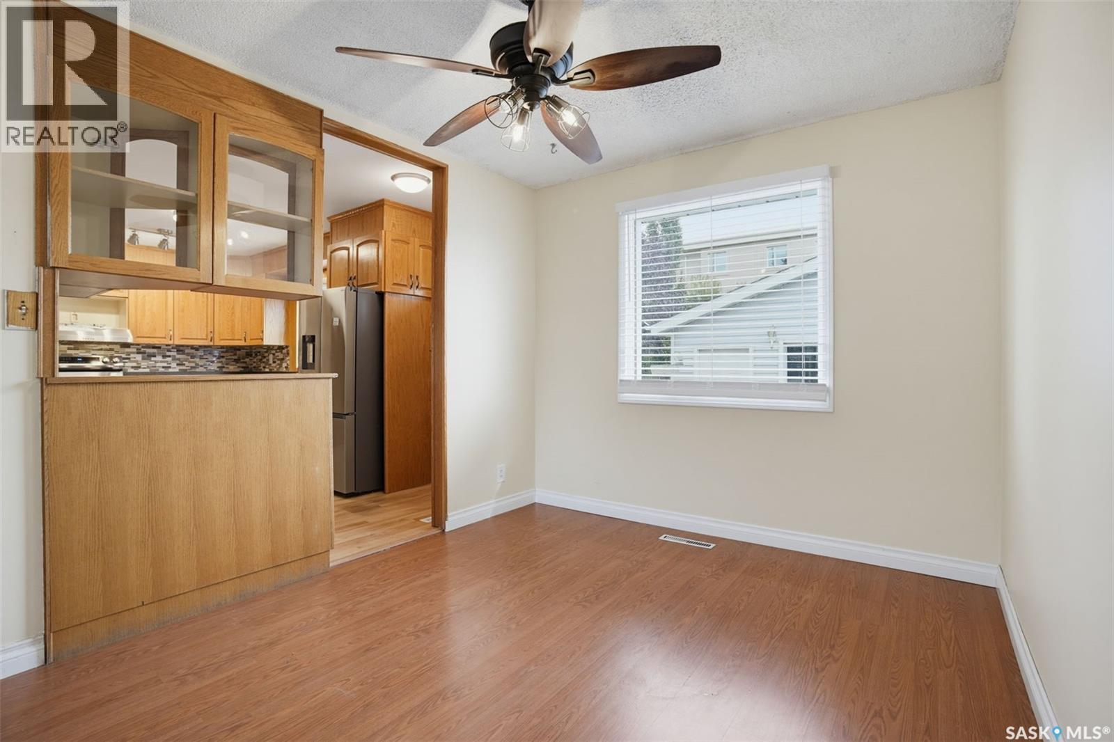 1108 Tiffin Crescent, Saskatoon, Saskatchewan  S7L 3R3 - Photo 7 - SK050970