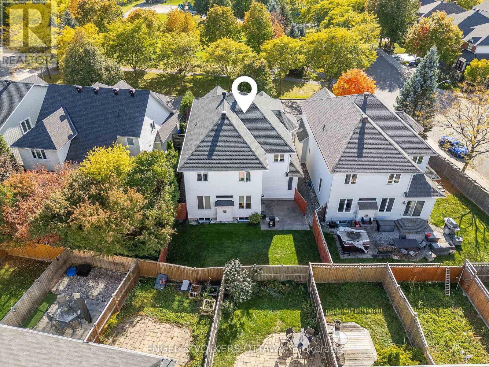 5 Valencia Street, Ottawa, Ontario  K2G 6T1 - Photo 4 - X14028990