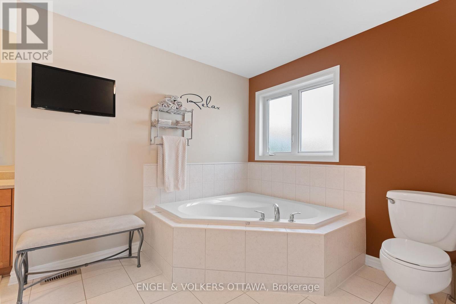 5 Valencia Street, Ottawa, Ontario  K2G 6T1 - Photo 29 - X14028990