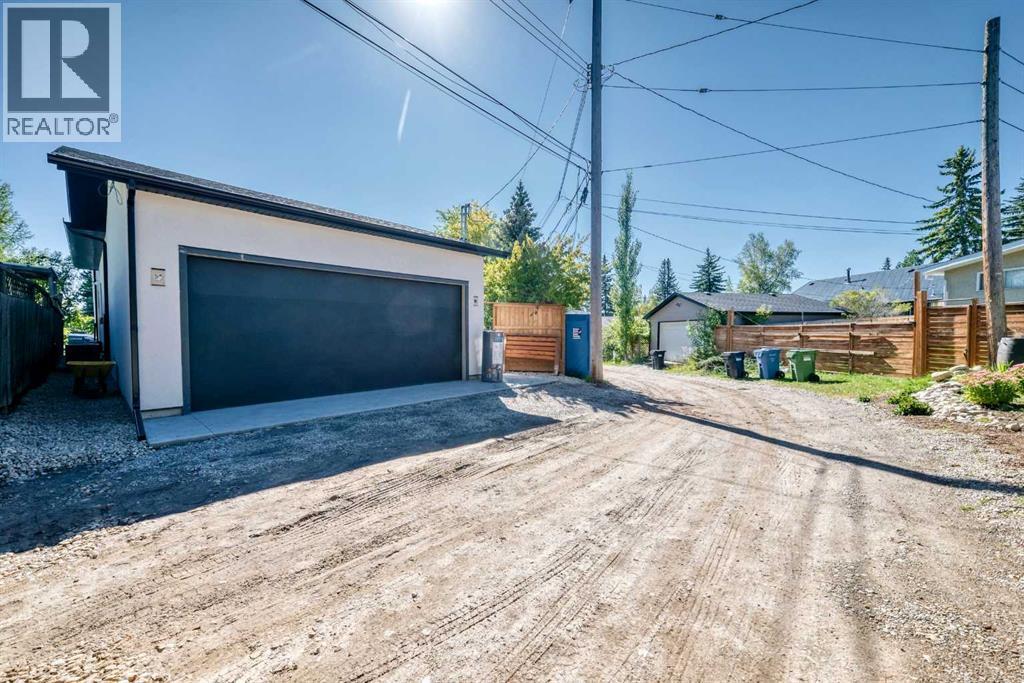 5831 Lodge Crescent Sw, Calgary, Alberta  T3E 5Y9 - Photo 7 - A2344482