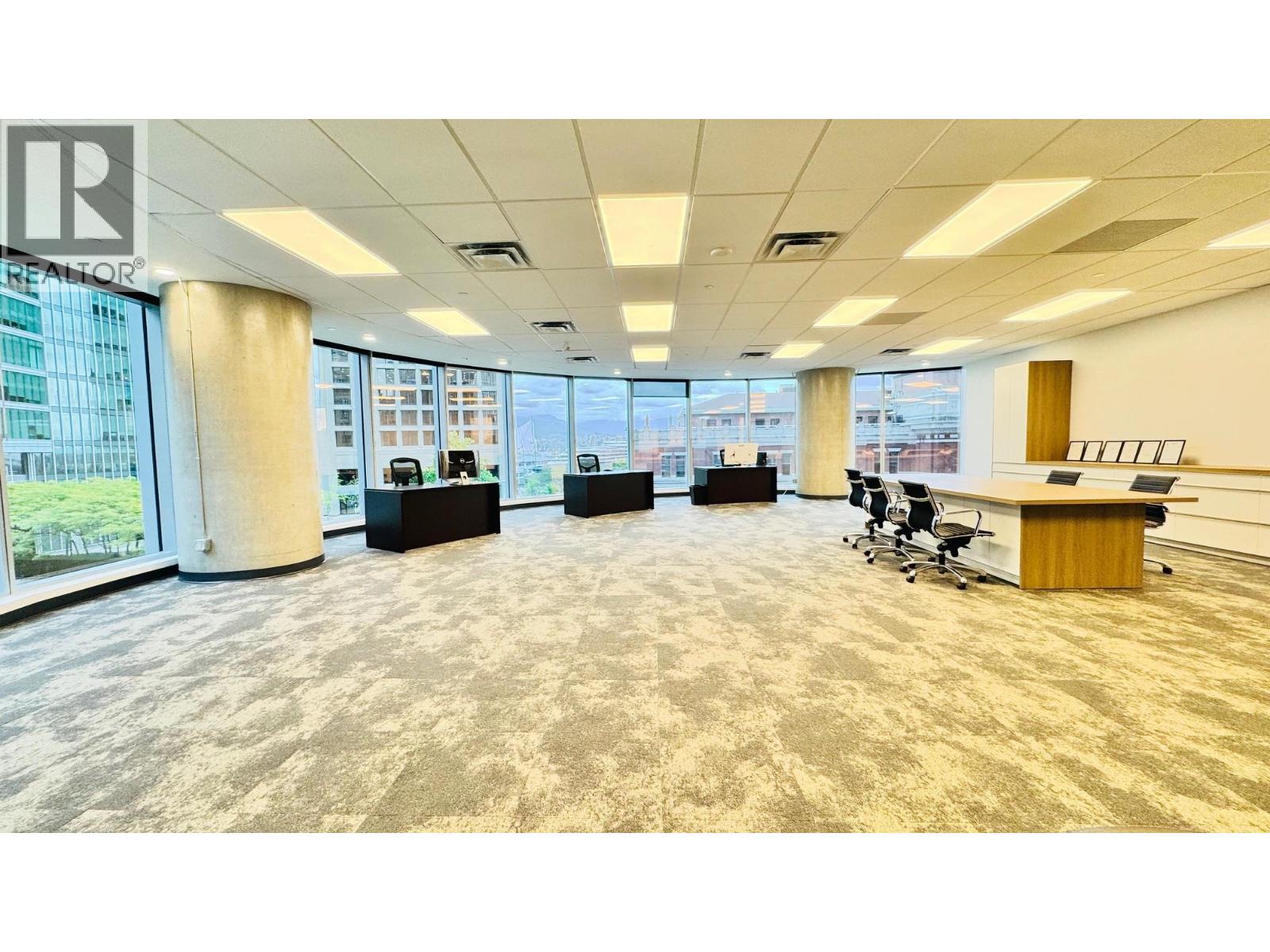 580 320 Granville Street, Vancouver, British Columbia  V6C 1S9 - Photo 3 - C8082688