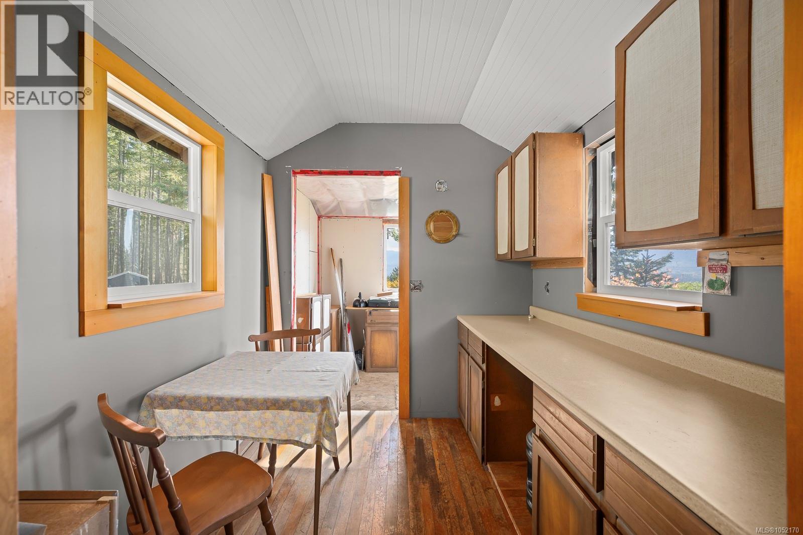 1157 Pickles Rd