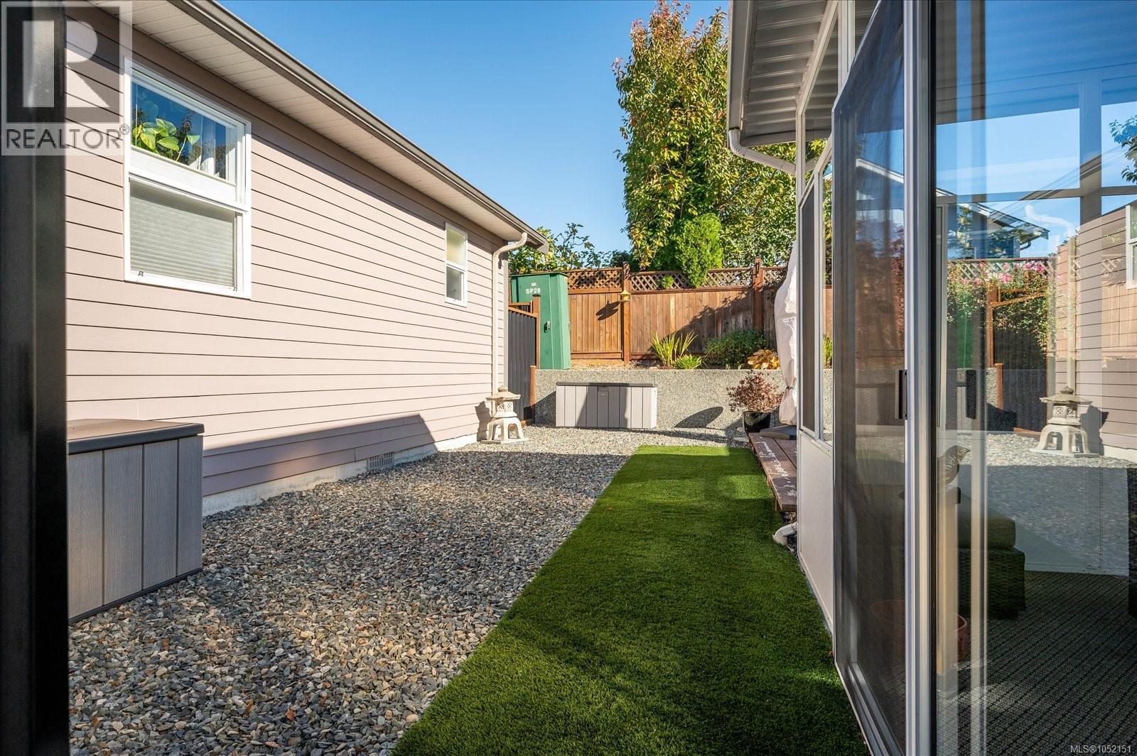 4025 Magnolia Dr