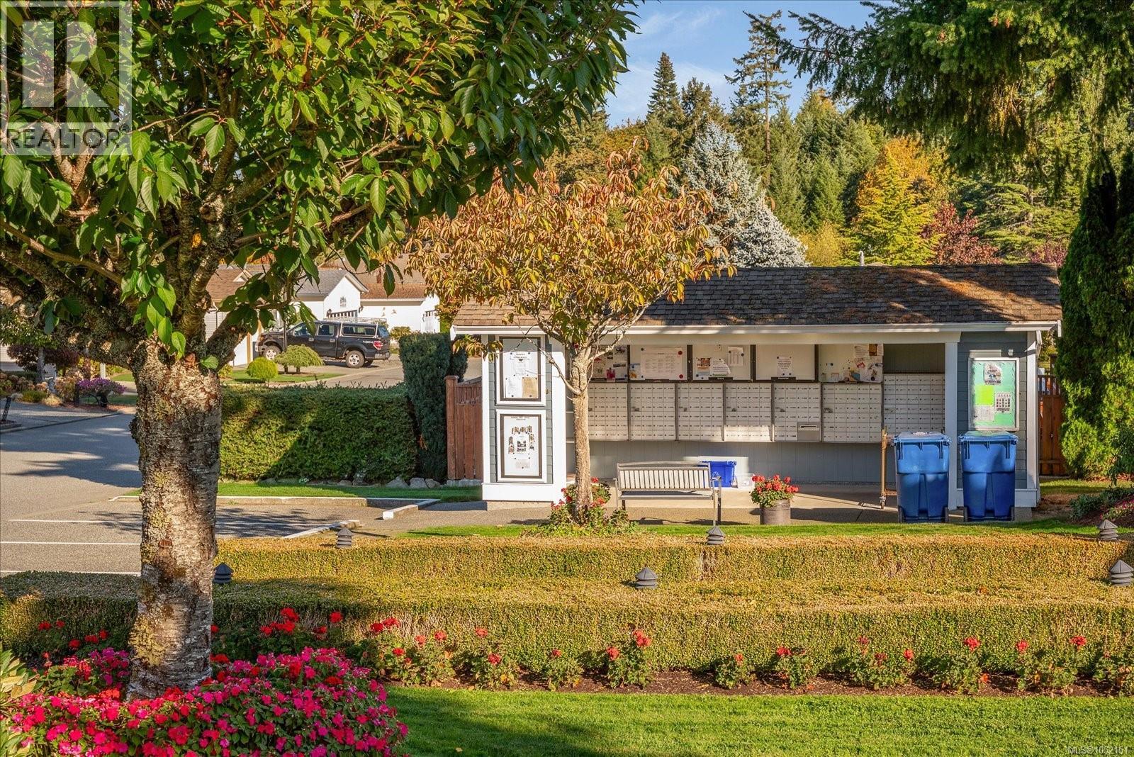 4025 Magnolia Dr