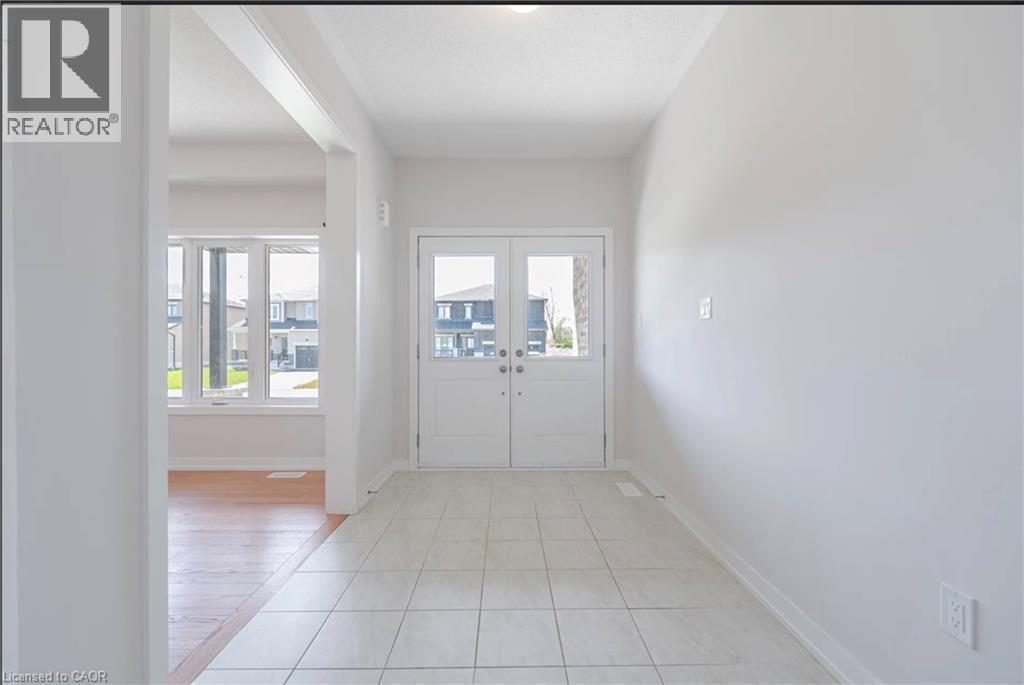 15 Bird Street, Simcoe, Ontario  N3Y 0G8 - Photo 3 - 40870643