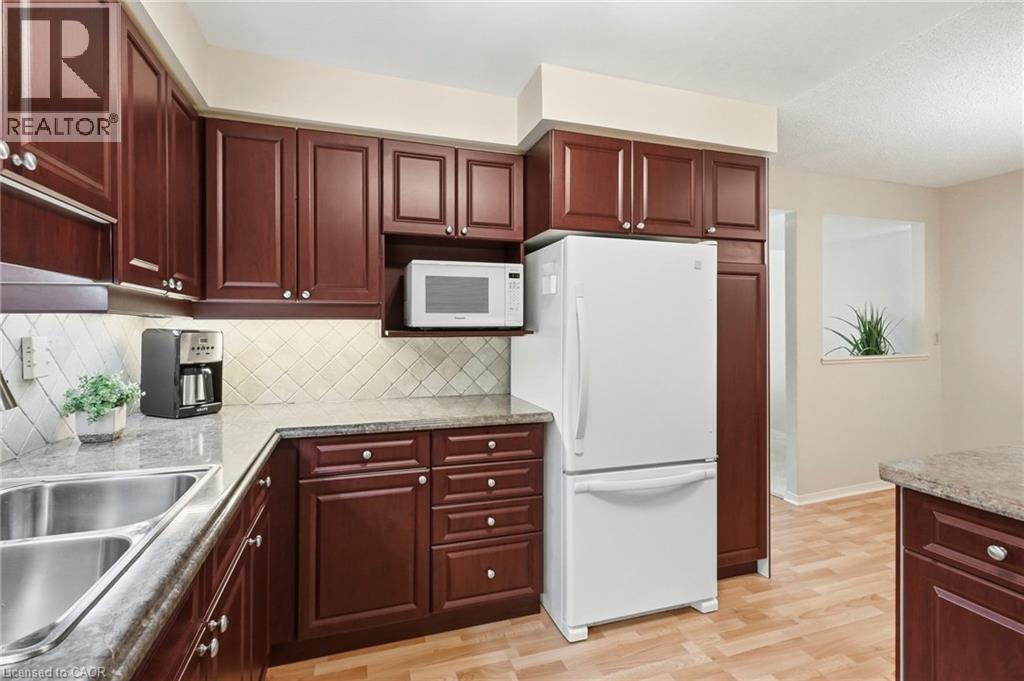 2199 Sixth Line Unit# 208, Oakville, Ontario  L6H 5V3 - Photo 12 - 40870823