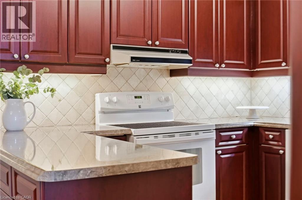 2199 Sixth Line Unit# 208, Oakville, Ontario  L6H 5V3 - Photo 10 - 40870823