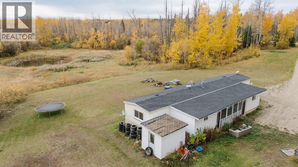 A/B, 46 Woodland Acres