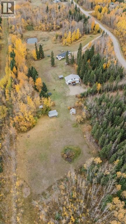 A/B, 46 Woodland Acres