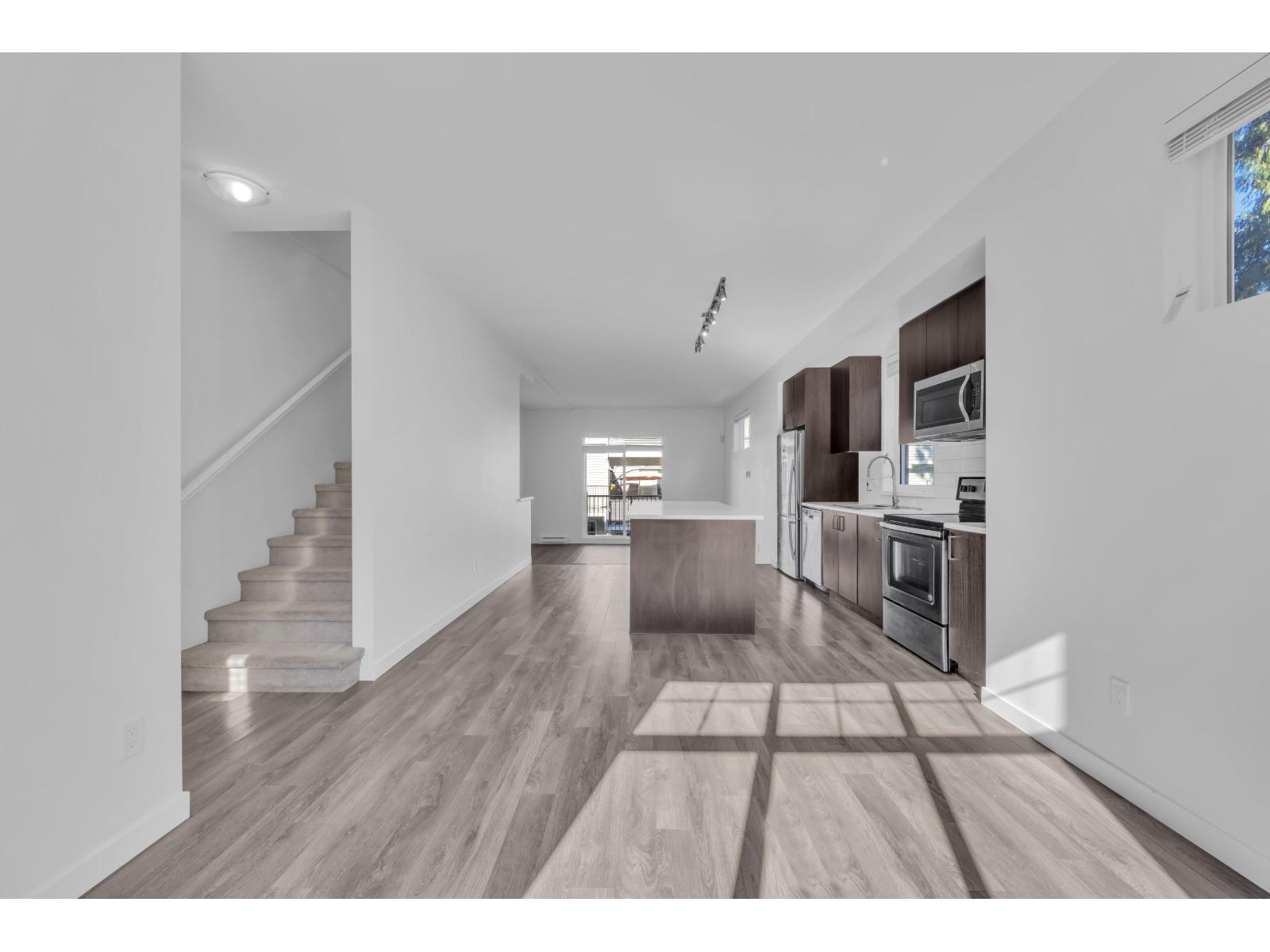 113 8130 136a Street, Surrey, British Columbia  V3W 1H9 - Photo 15 - R3174867