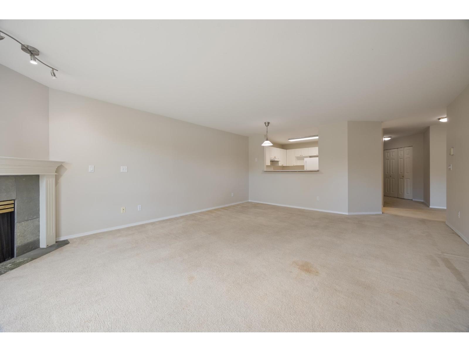 301 13680 84 Avenue, Surrey, British Columbia  V3W 0T6 - Photo 11 - R3174882