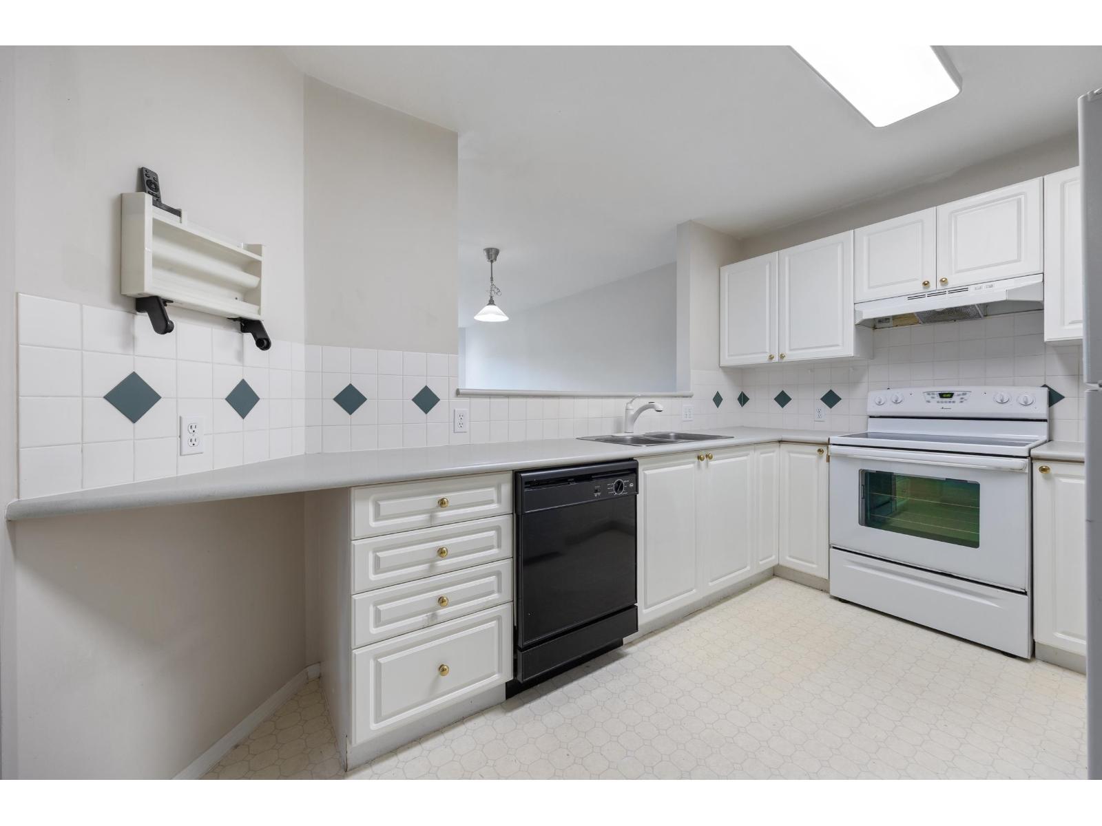 301 13680 84 Avenue, Surrey, British Columbia  V3W 0T6 - Photo 20 - R3174882