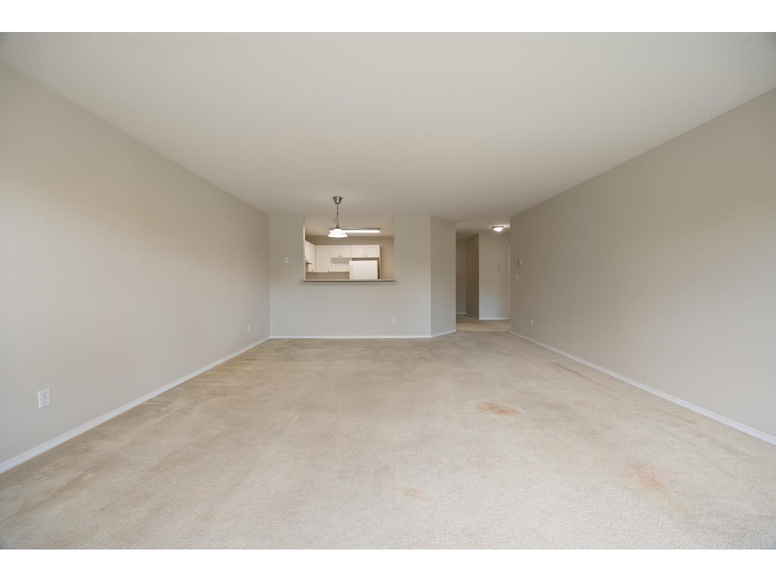 301 13680 84 Avenue, Surrey, British Columbia  V3W 0T6 - Photo 10 - R3174882