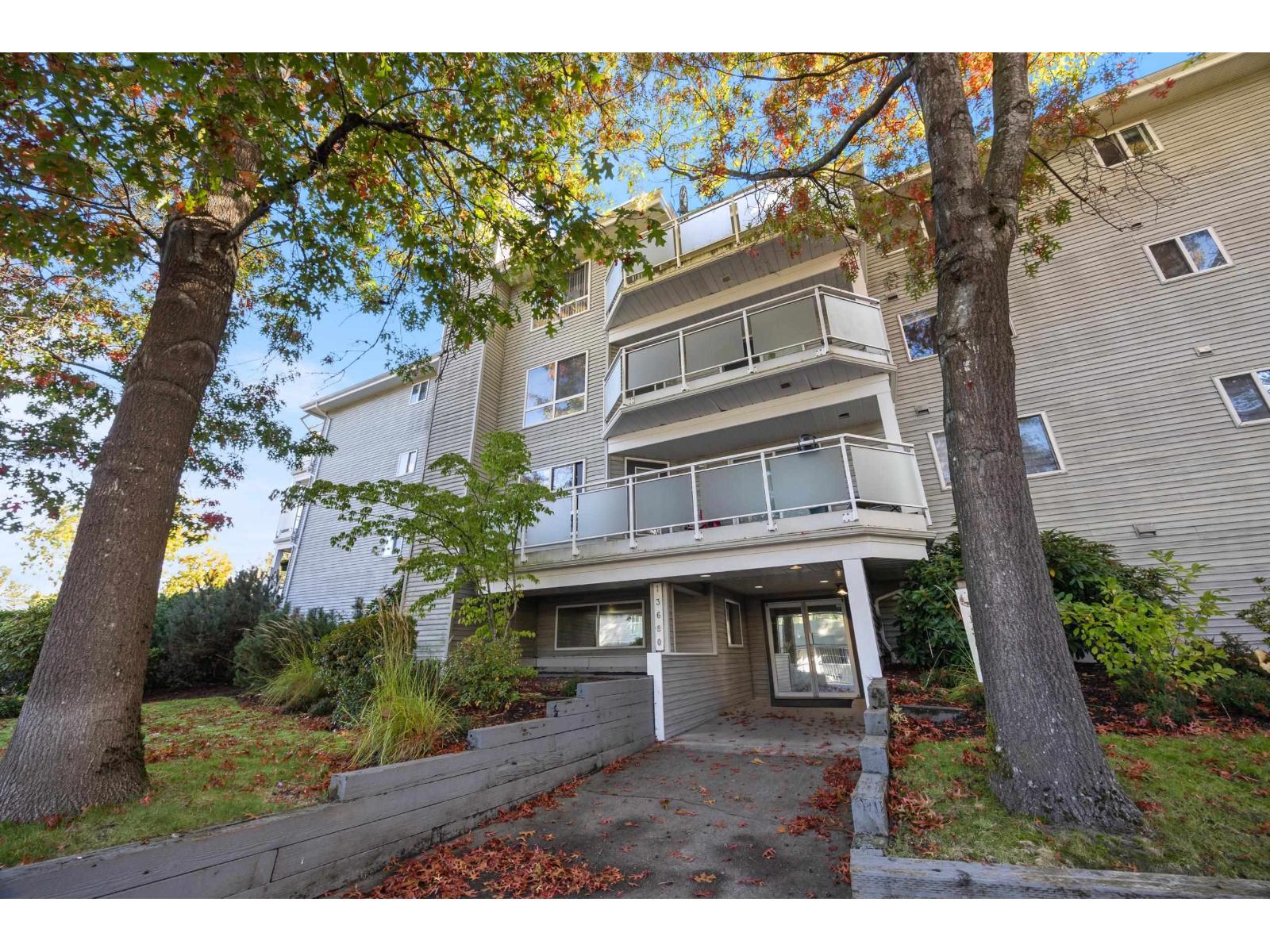 301 13680 84 Avenue, Surrey, British Columbia  V3W 0T6 - Photo 2 - R3174882