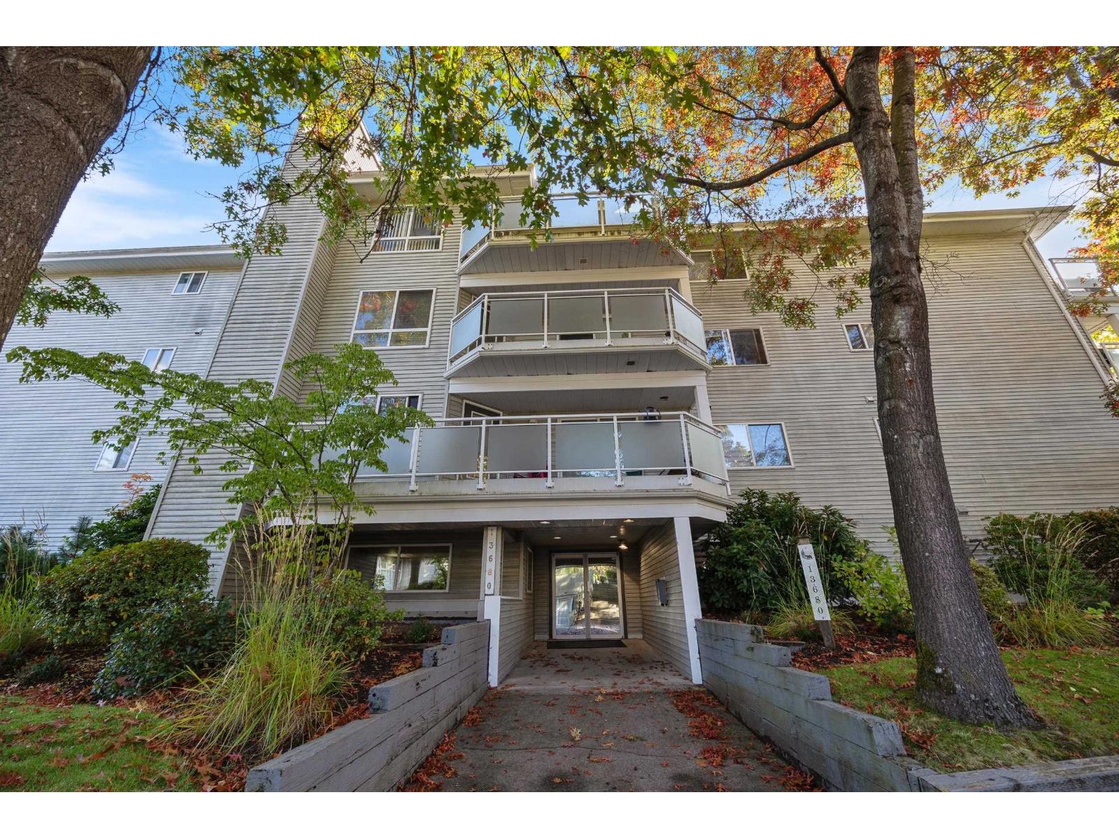 301 13680 84 AVENUE, surrey, British Columbia