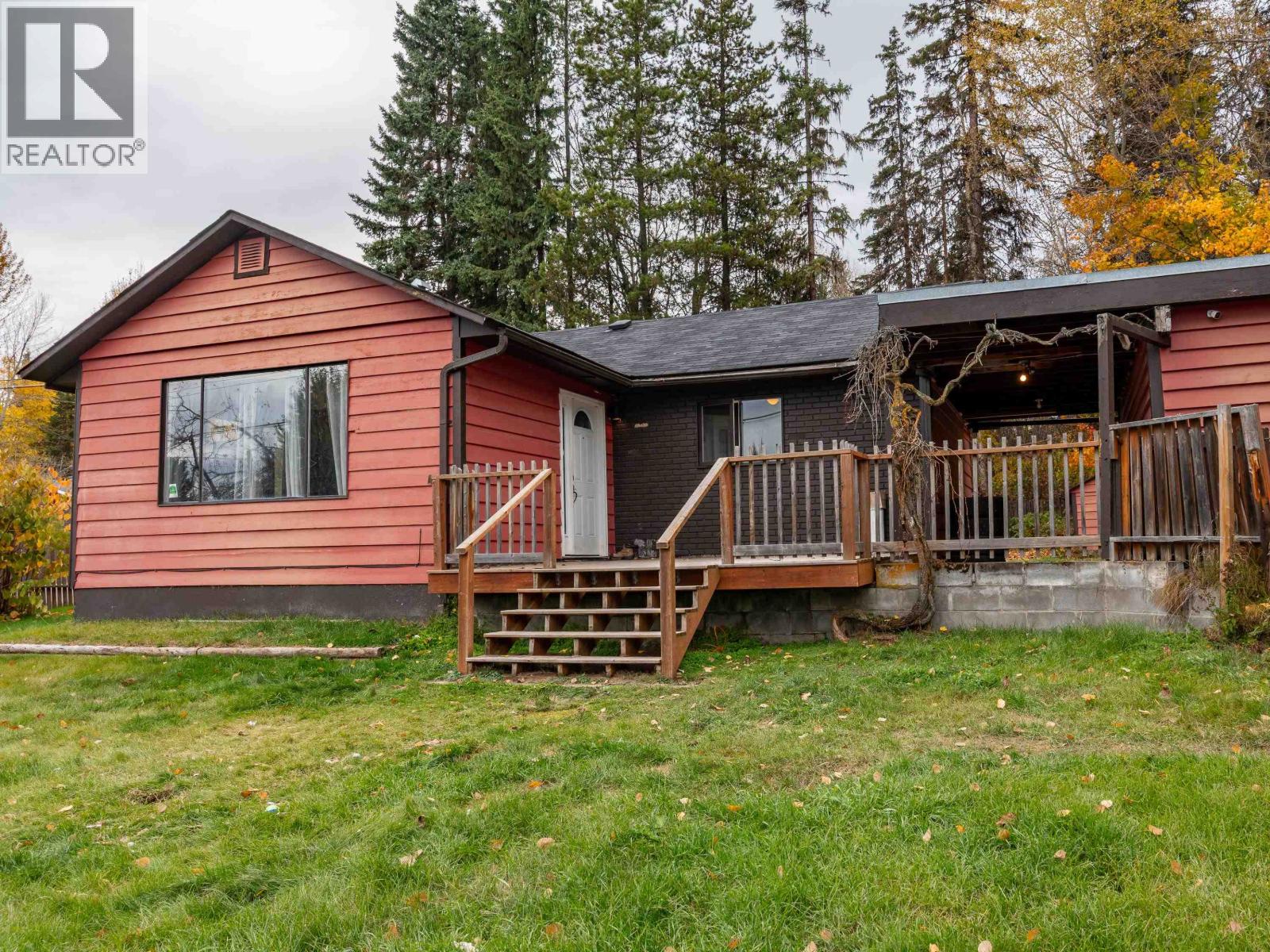 5328 Cook Crescent, Prince George, British Columbia  V2K 1V1 - Photo 5 - R3174921