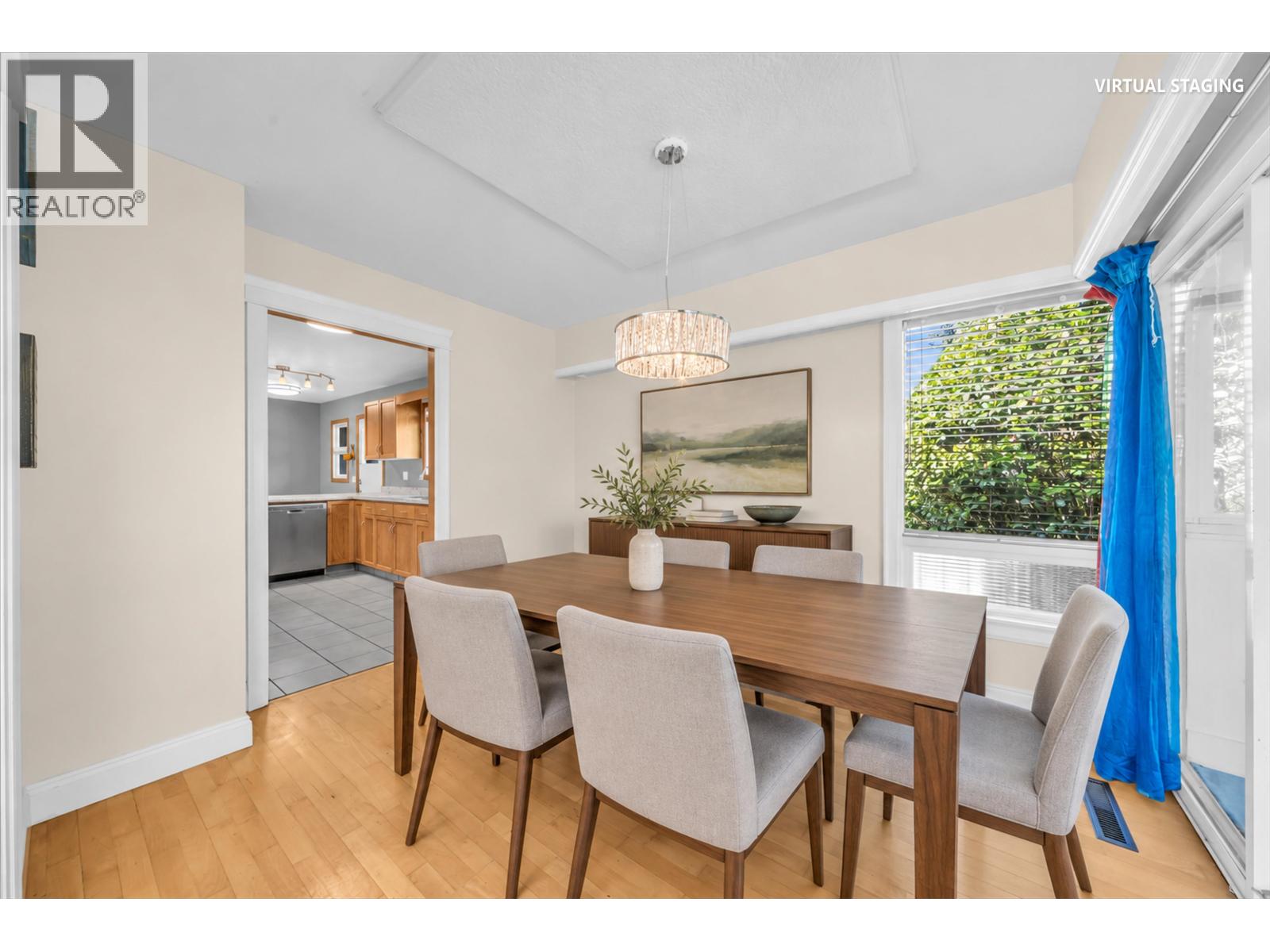 8758 Crest Drive, Burnaby, British Columbia  V3N 4A2 - Photo 8 - R3174052