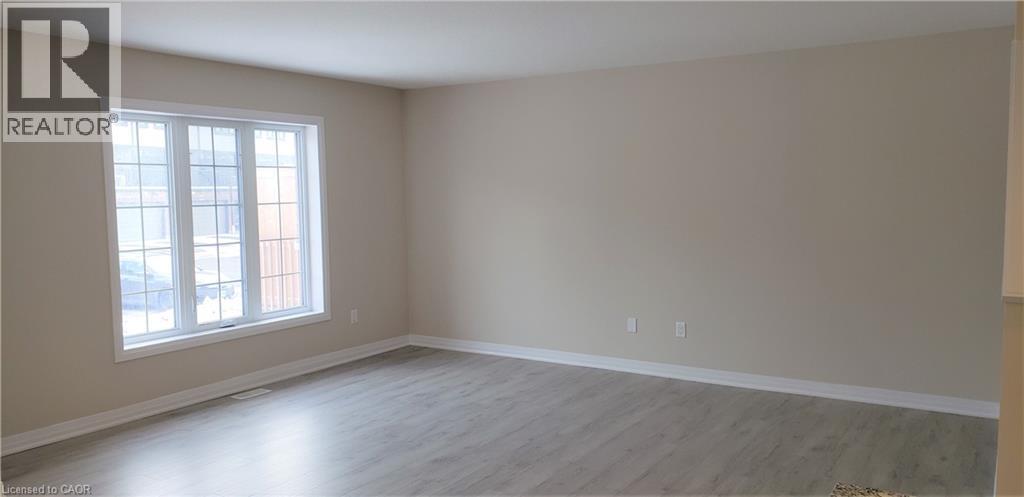 65 Fenside Street, Kitchener, Ontario  N2P 0J5 - Photo 4 - 40870573