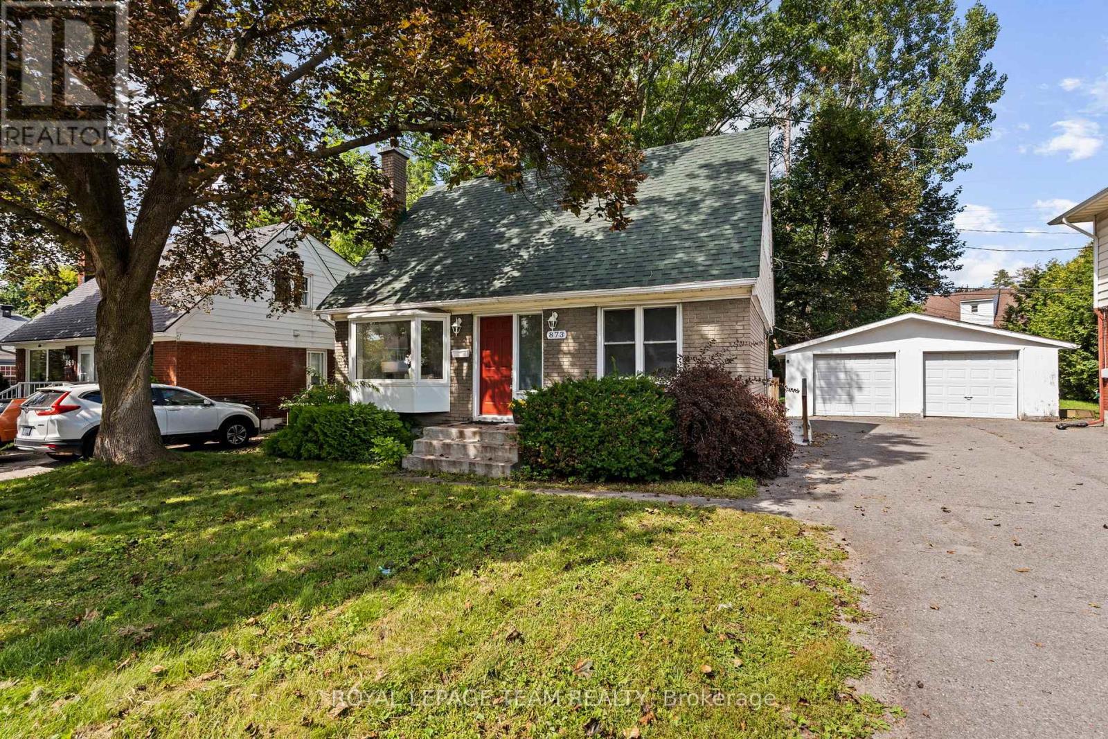 873 Smyth Road, Ottawa, Ontario K1G 1P4 - Photo 2 - X14029036