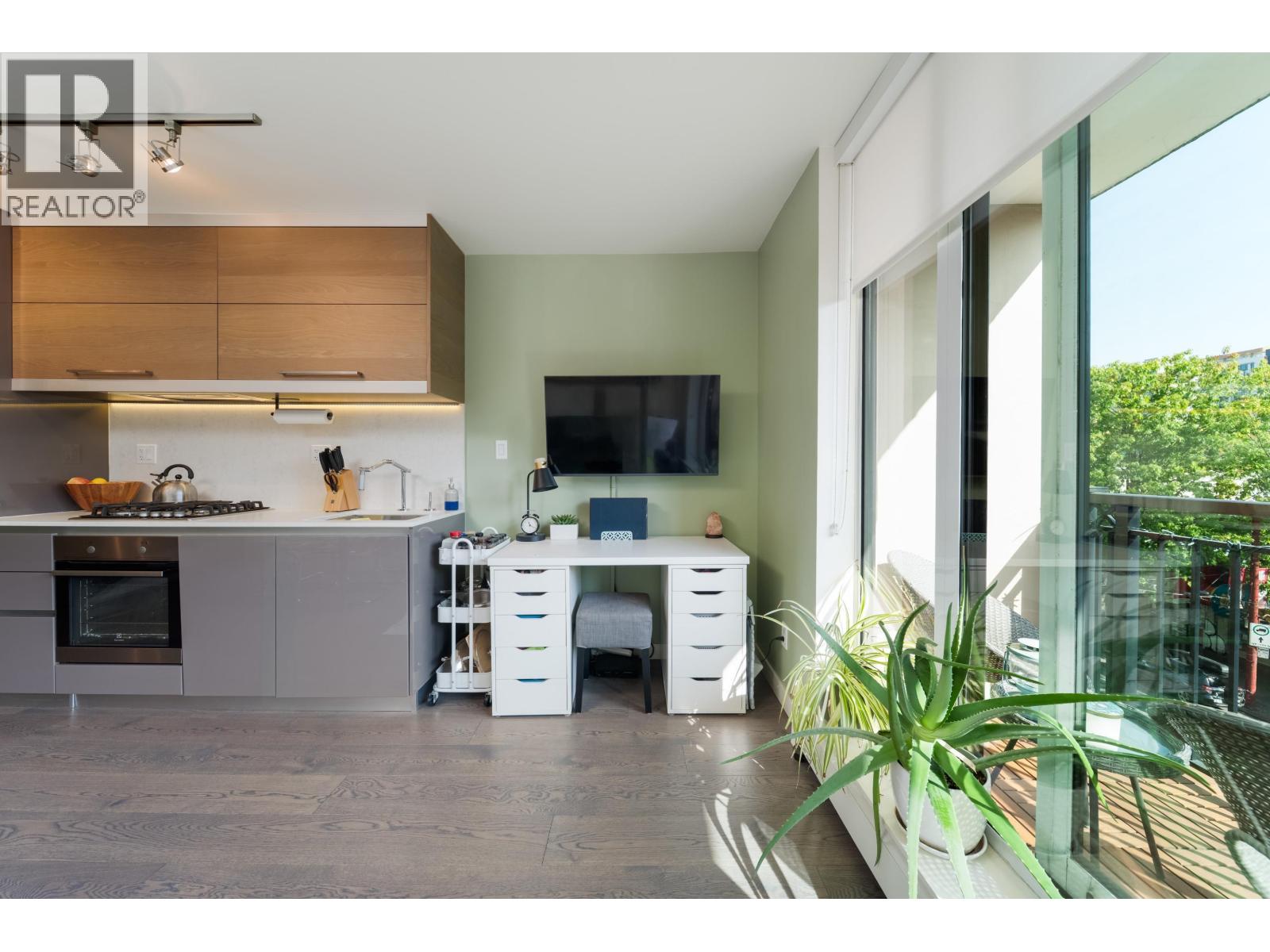 511 189 Keefer Street, Vancouver, British Columbia V6A 0C8 - Photo 5 - R3174823