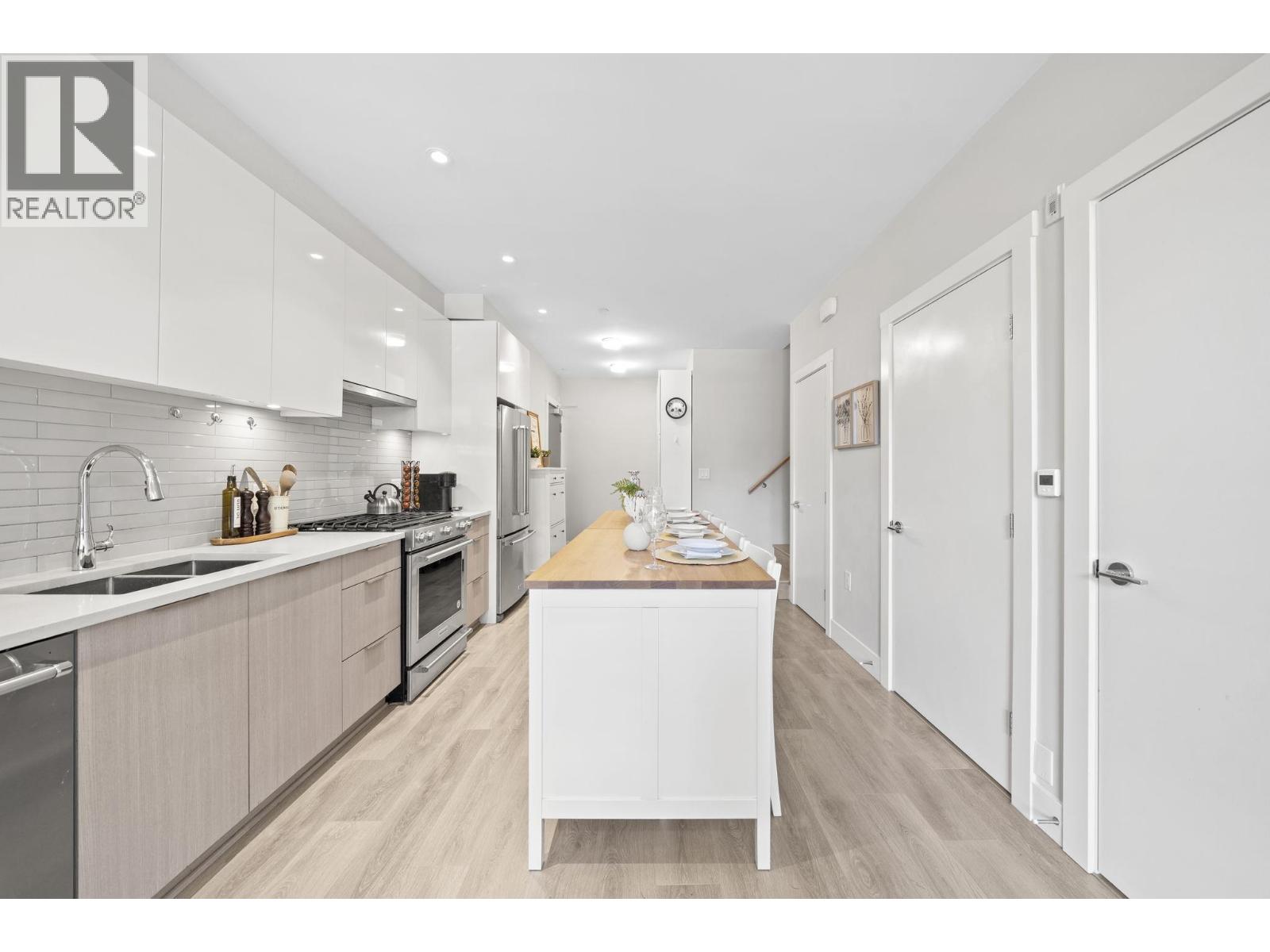 101 3588 Sawmill Crescent, Vancouver, British Columbia V5S 0H5 - Photo 16 - R3174841