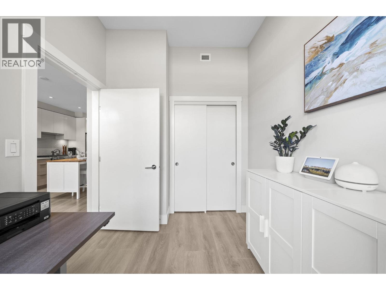 101 3588 Sawmill Crescent, Vancouver, British Columbia V5S 0H5 - Photo 17 - R3174841