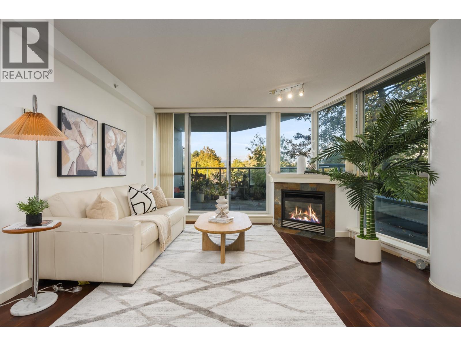 204 1485 W 6TH AVENUE, Vancouver, British Columbia