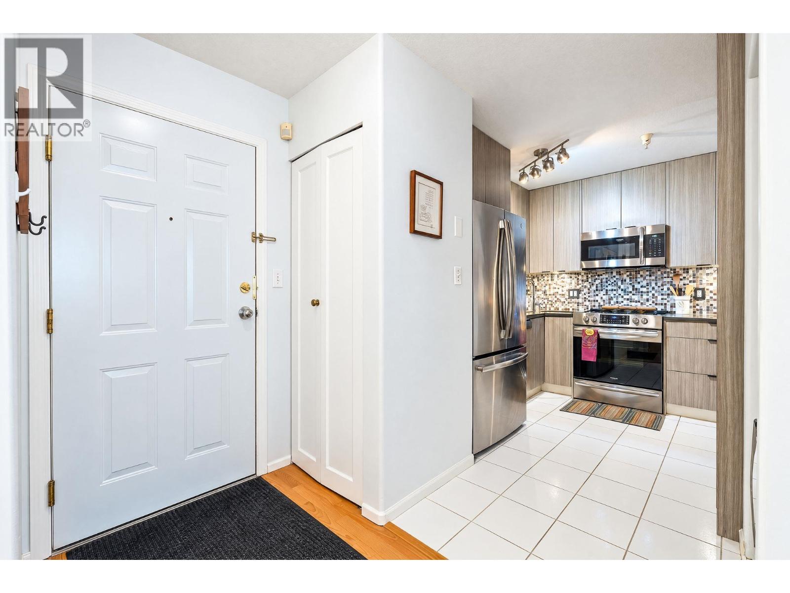 206 2405 Kamloops Street, Vancouver, British Columbia V5M 4V6 - Photo 28 - R3174865