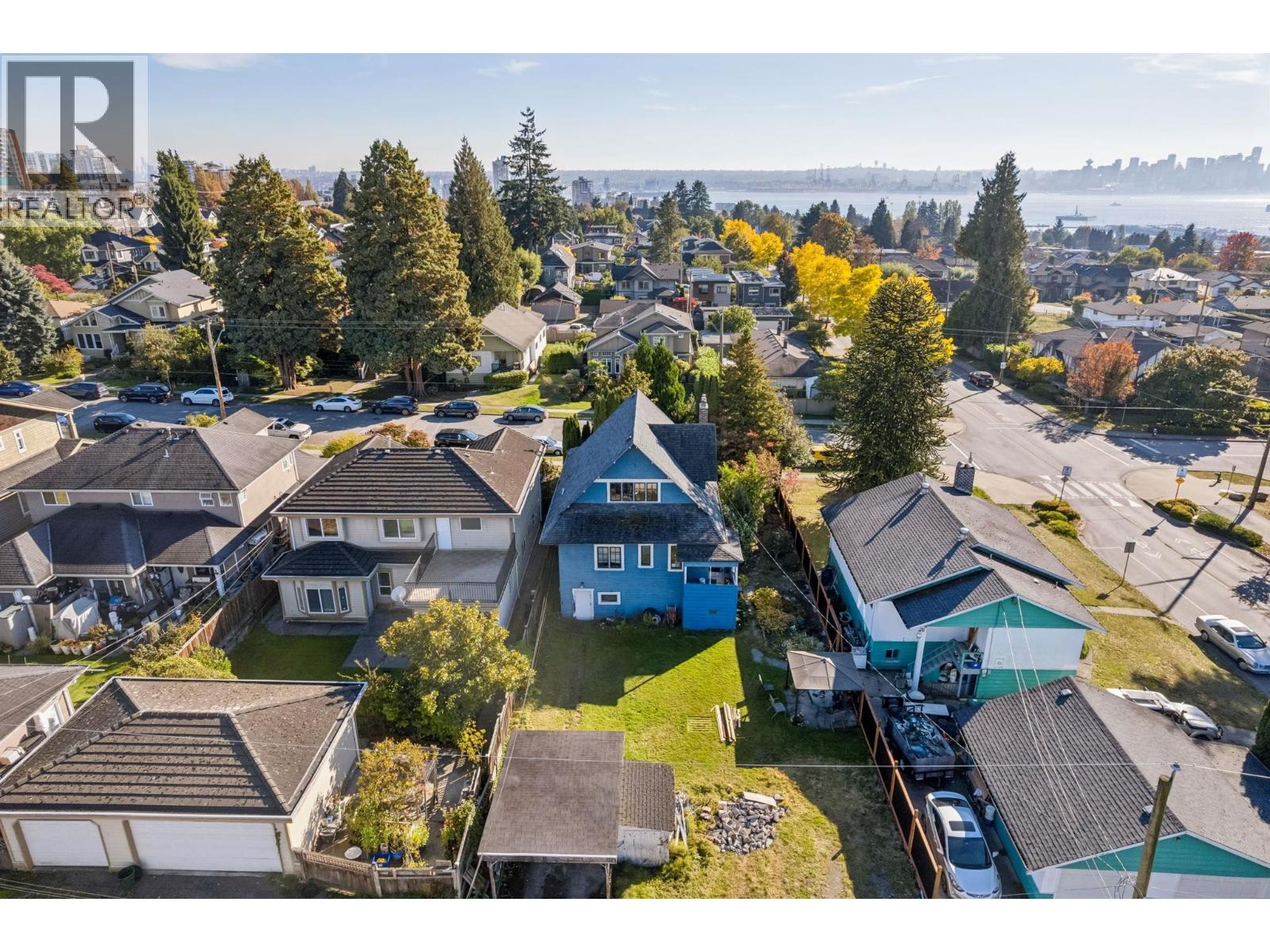 358 W 16TH STREET, north vancouver, British Columbia