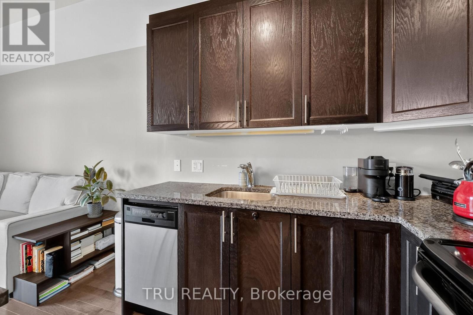 404 - 655 Beauparc Private, Ottawa, Ontario  K1J 0B6 - Photo 21 - X13640046